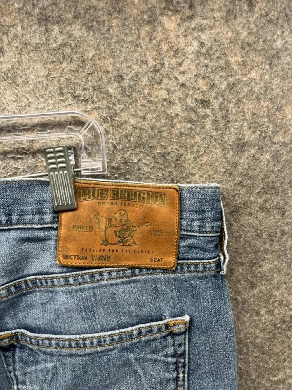 True Religion Jeans Mens 36 Blue Straight Distressed Denim USA Medium Wash Vinny